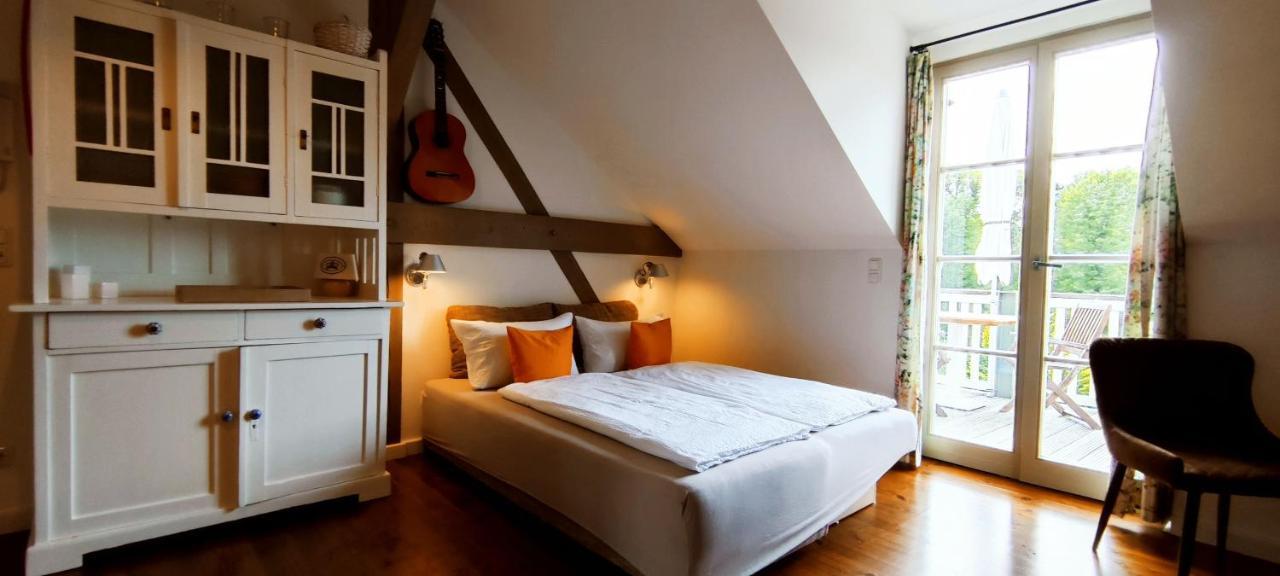 Loggiahaus Am Schloss, 5 Ferienwohnungen, Teils Mit Schloss- Und Seeblick Rheinsberg Buitenkant foto