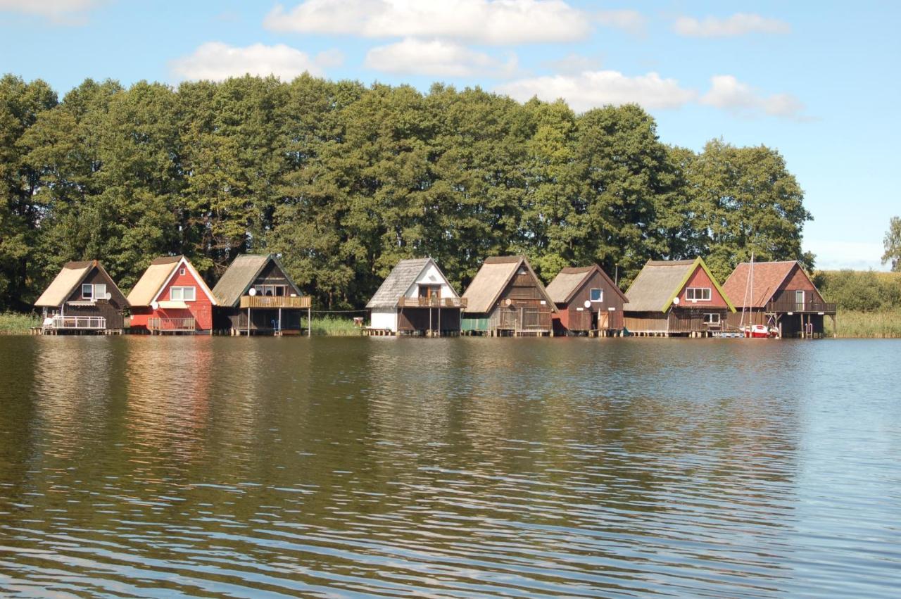 Loggiahaus Am Schloss, 5 Ferienwohnungen, Teils Mit Schloss- Und Seeblick Rheinsberg Buitenkant foto